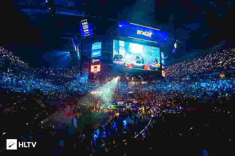 开更广阔的 开更广阔的