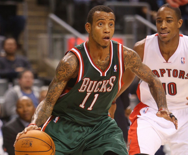 果断前插到 果断前插到